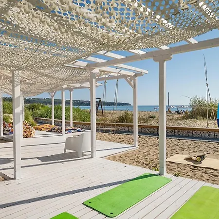 Hotel Sunrise Blue Magic