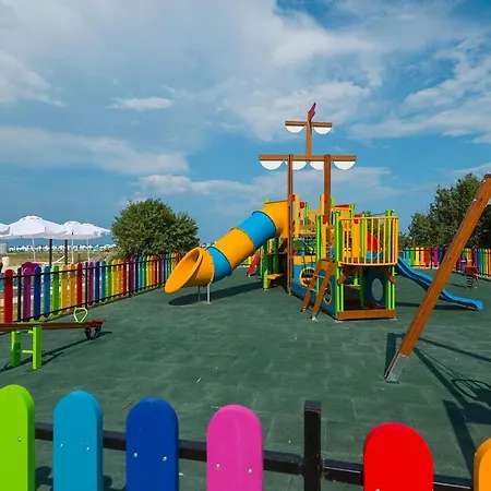 Sunrise Blue Magic Hotel