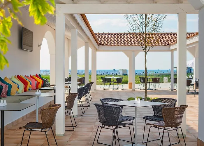 Hotell Sunrise Blue Magic