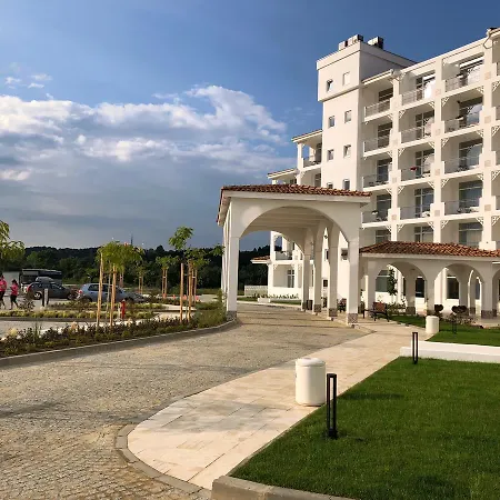 Sunrise Blue Magic Hotel 4*