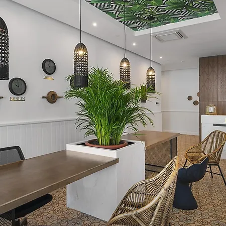 Hotel Sunrise Blue Magic