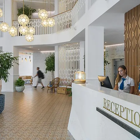 Sunrise Blue Magic Hotel 4*