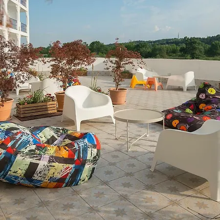 Sunrise Blue Magic Hotel