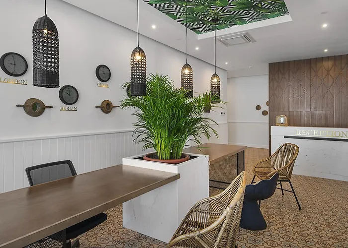 Hotell Sunrise Blue Magic